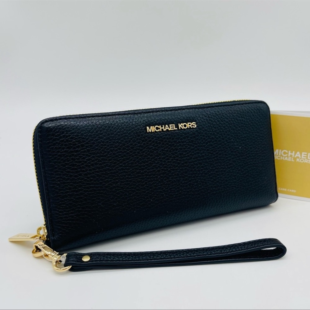 Michael Kors Large Continental Wallet Wristlet Black Leather - Picture 2 of 7